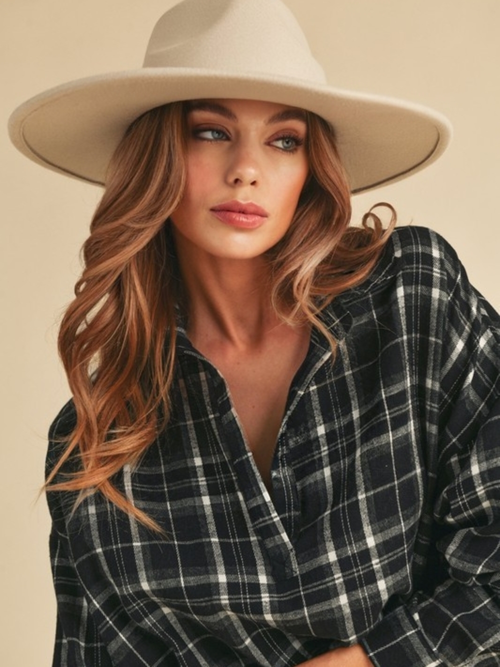 Aemi & Co Classic Black Plaid Button-Up Top - Women Large